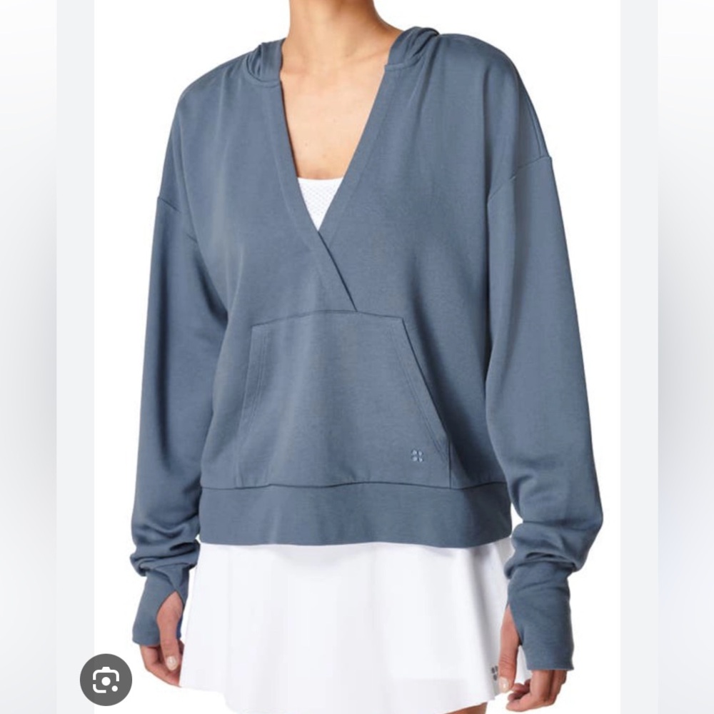 NWOT Sweaty Betty Endless Blue V-Neck wrap hoody